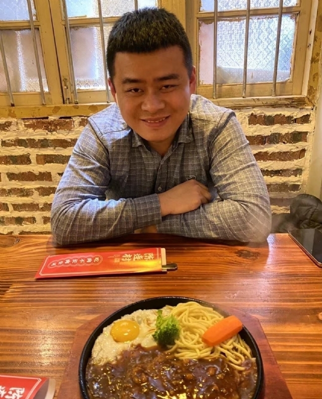 薛其锋人类高质量男性的第二张照片--福州男同性恋服务网